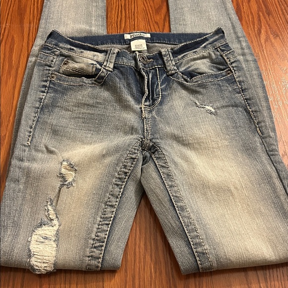 Mudd Ripped Skinny Jeans - Picture 6 of 13